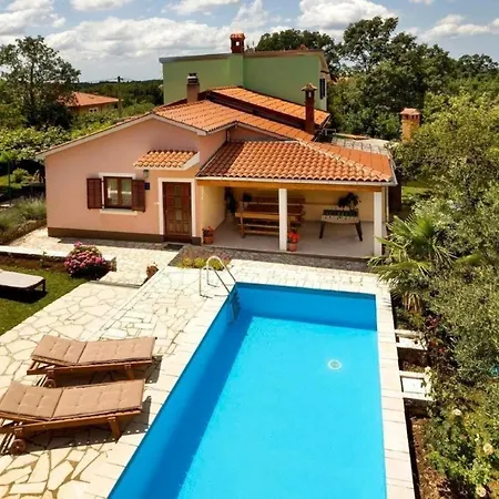 Vikendica Ferienhaus In Modrusani Mit Grossem Garten *